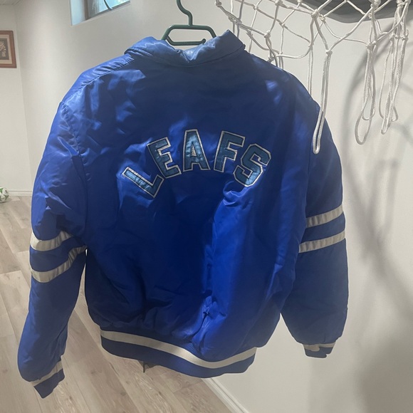 Vintage (~1980) Toronto Maple leafs Bomber Jacket - Picture 3 of 13